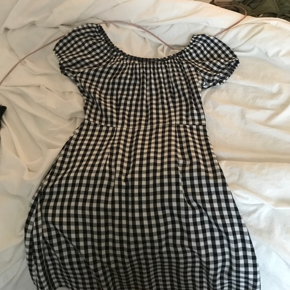 Black and white paid dress